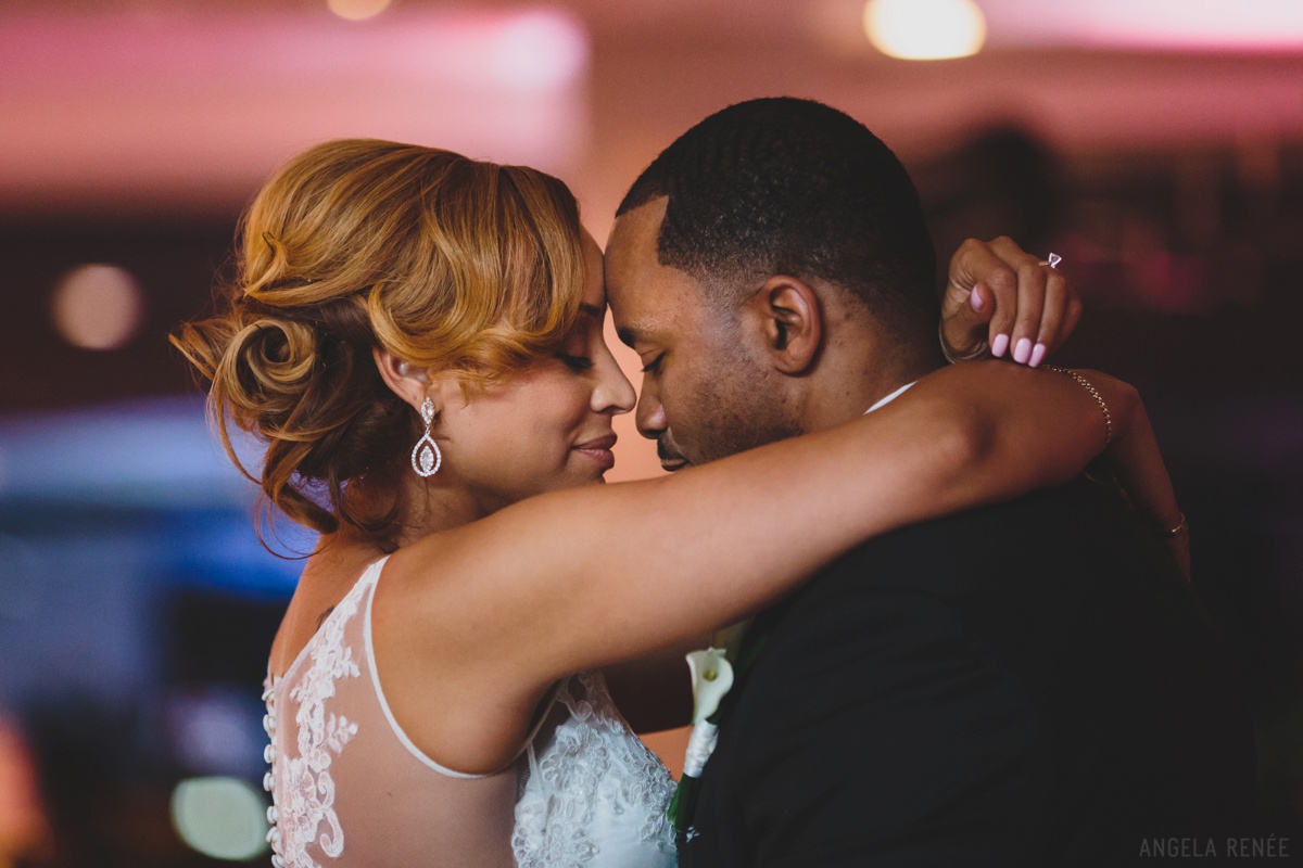 bride-groom-first-dance-wedding-reception