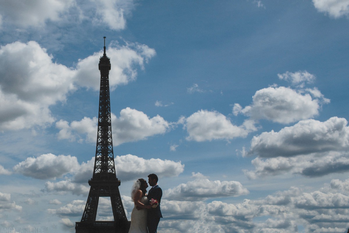 eiffel-tower-wedding-day-photo