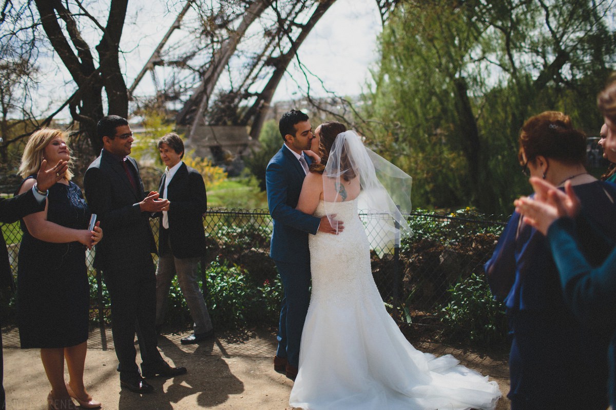 paris-wedding-ceremony-first-kiss