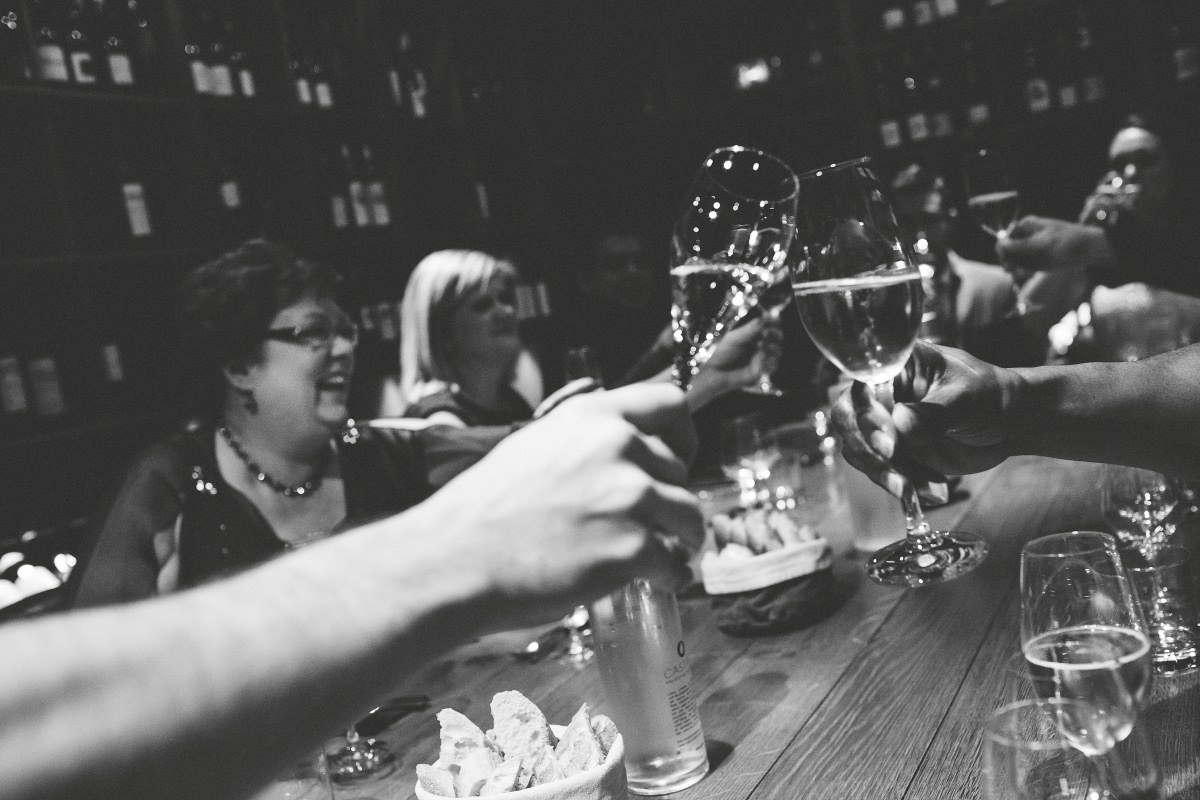 wine-toast-paris-wedding