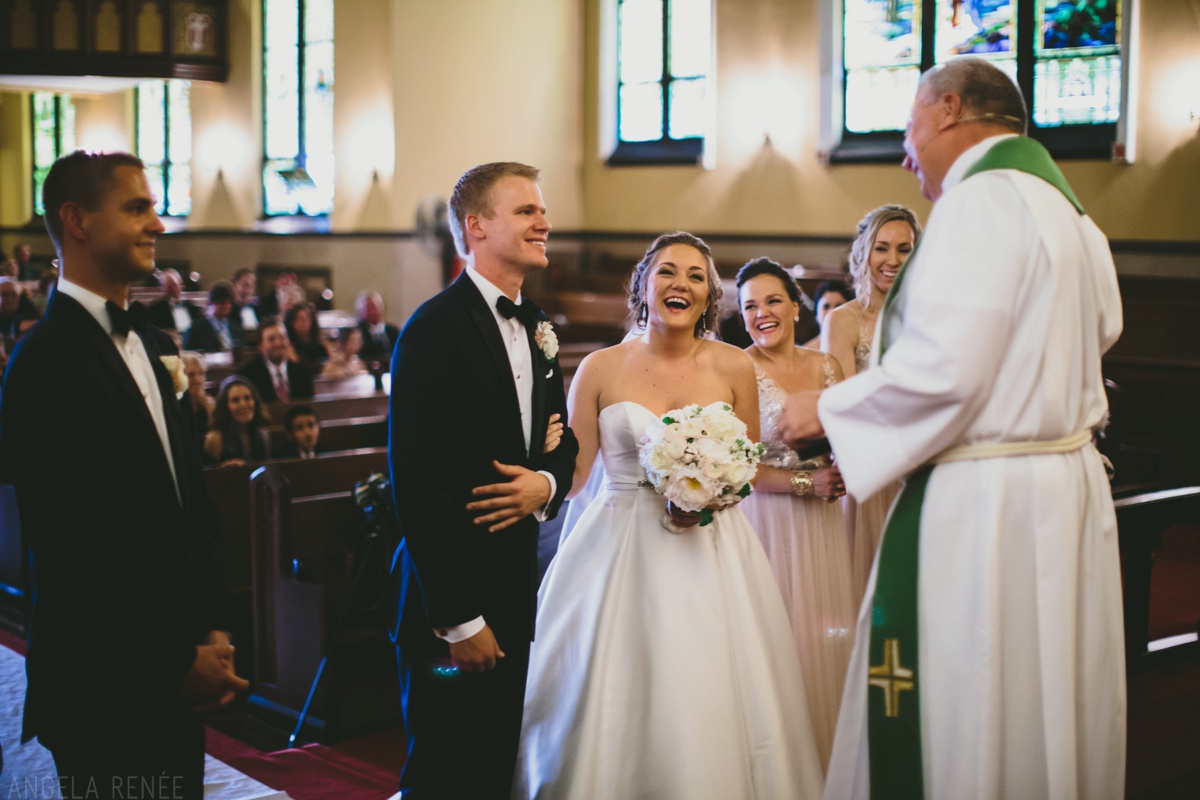 bride-groom-church-wedding