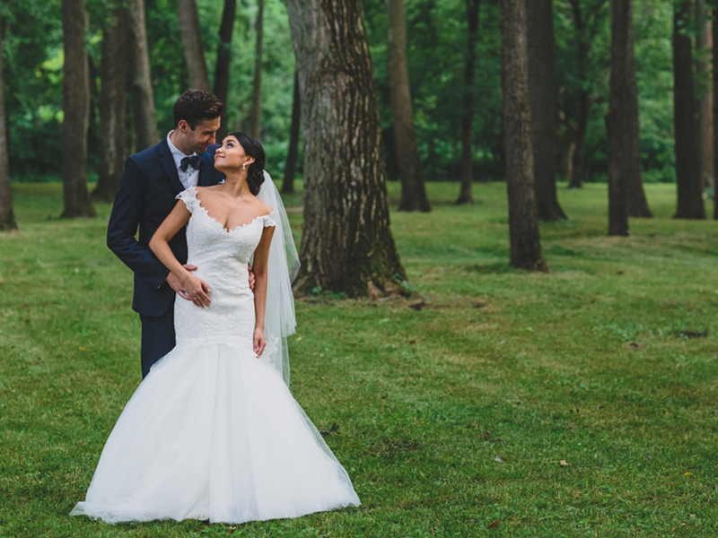 black-iris-estate-wedding