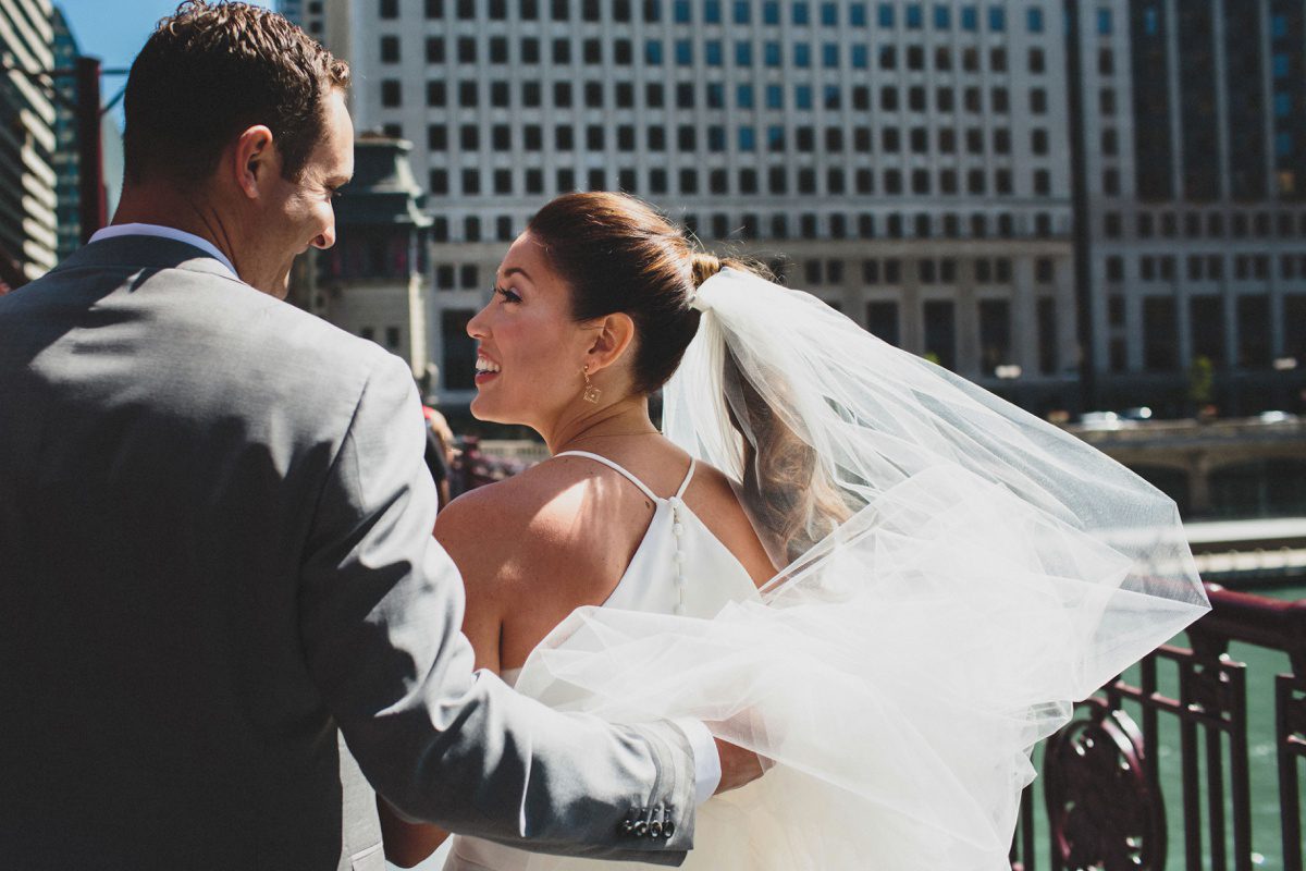 bride-groom-walking