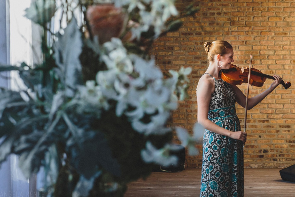 violin-player-ceremony