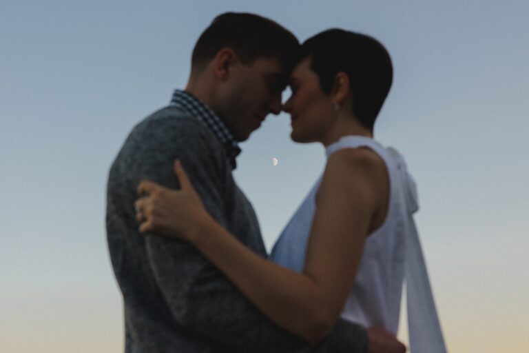 Downtown Chicago Engagement Session – Jess & Chris