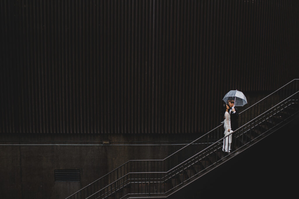 artsy Chicago wedding photographer